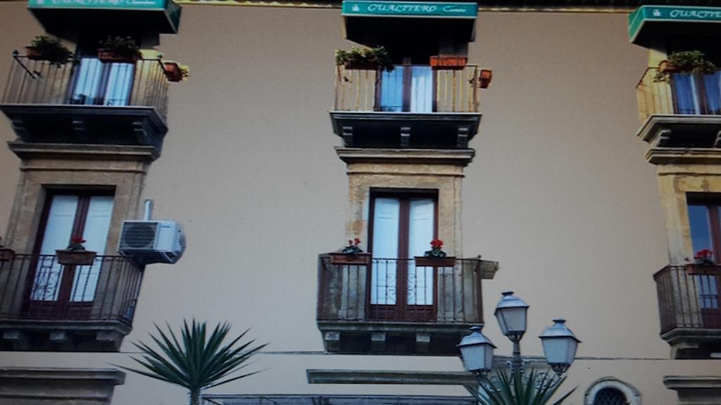 Gualtiero Camere & Suite Caltagirone Exterior photo